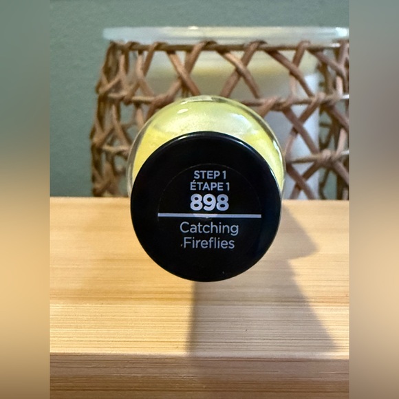 Nail Polish Lot - Nine New Bottles - Picture 14 of 17